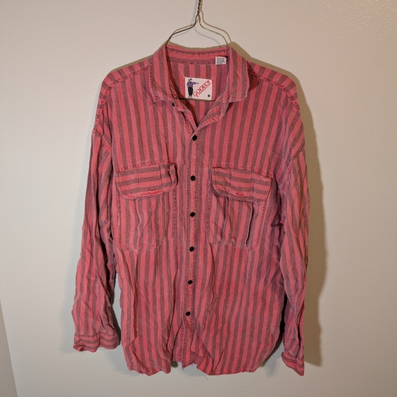 Coral Men's Striped Casual Button Down Shirt - Picture 7 of 7
